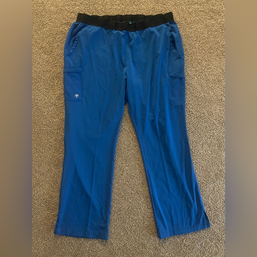 💙🩺Healing Hands Elastic Waistband Cargo Scrub Pant. Women’s 2x. Royal Blue